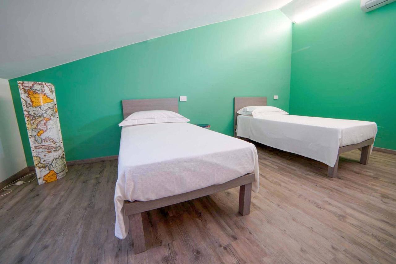 B&B Luci Di Stelle 살루초 외부 사진