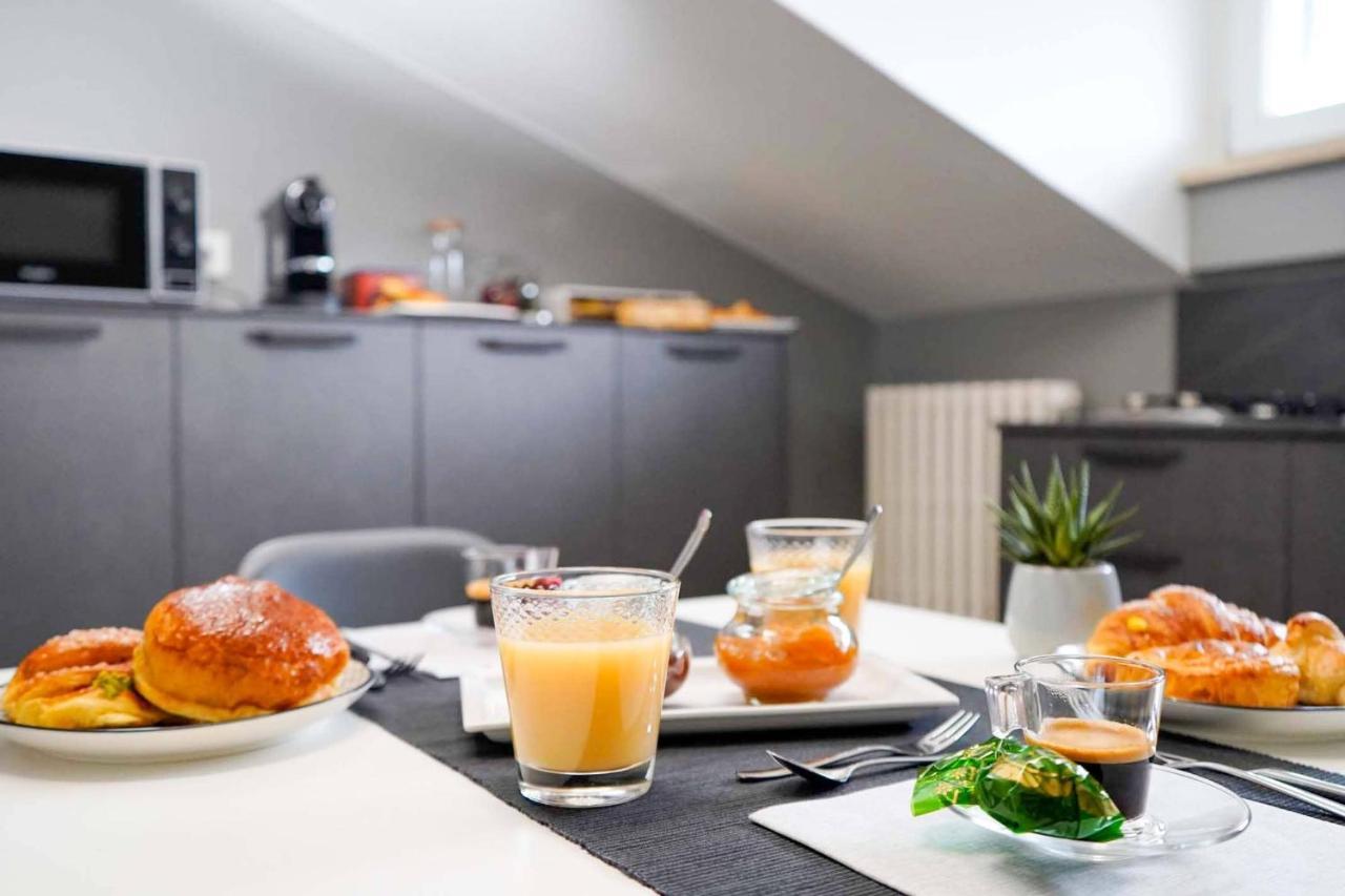 B&B Luci Di Stelle 살루초 외부 사진